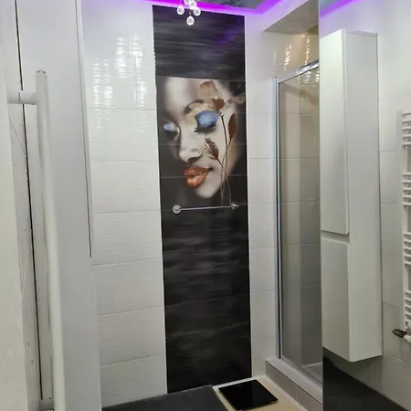 Luxury Mamaia Nord דירה